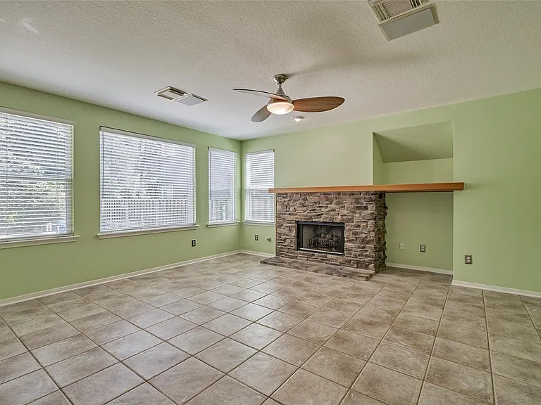 59 W Gaslight Pl — Photo 15