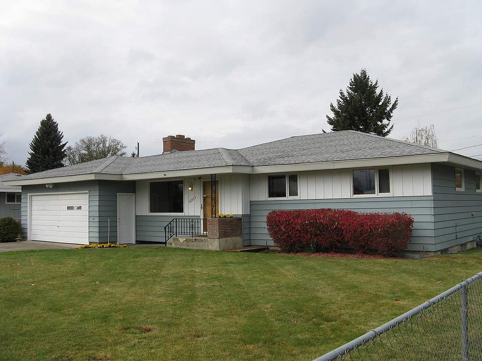 1st image of 12911 E Maxwell Ave