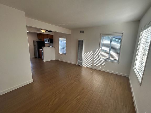 2nd image of 3126 Nimitz Blvd #0