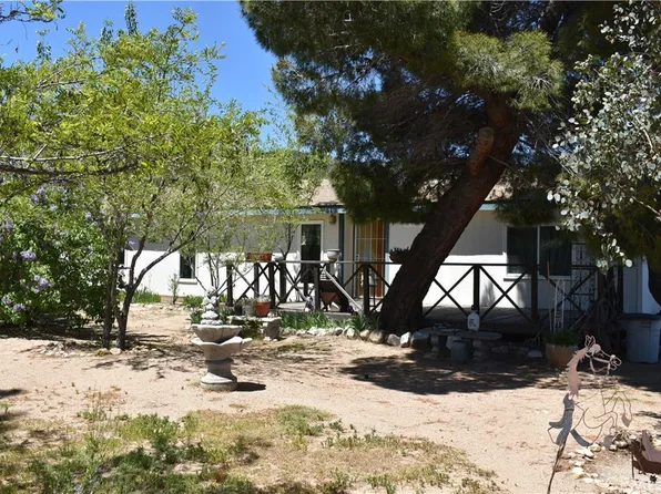 5220 Coleridge Rd, Oak Hills, CA 92344