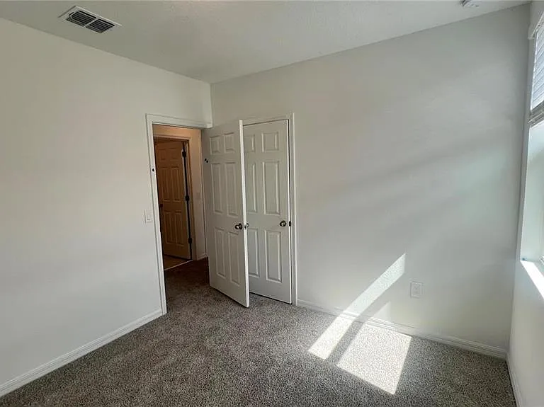 3185 Viceroy Ct — Photo 25