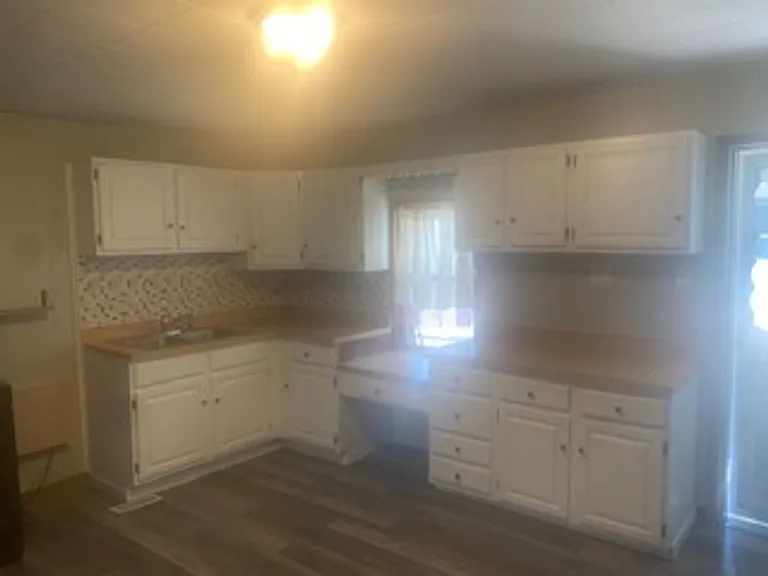 726 Chestnut St #1 — Photo 4