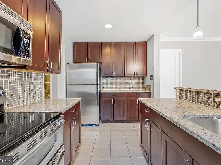 7300 Flower Ave #3 — Photo 11