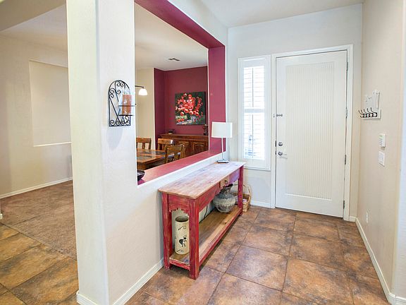 5th image of 2542 E Lantana Dr
