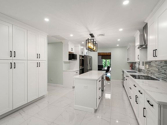 2nd image of 47 Dedham St