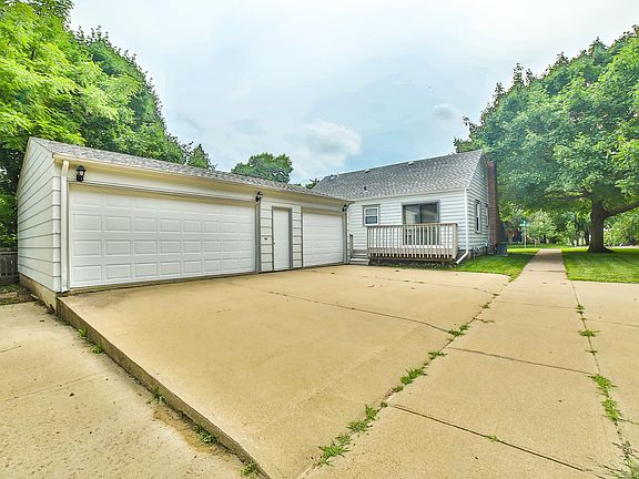 3rd image of 424 N Euclid Ave