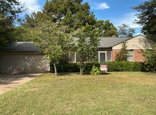 1947 E 33rd Pl, Tulsa, OK 74105