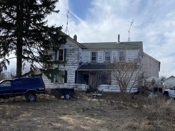 8867 North Lima Center Road, Whitewater, WI 53190