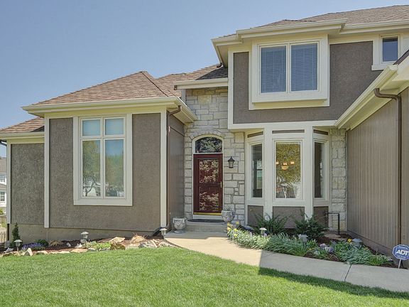 Golf Course Community