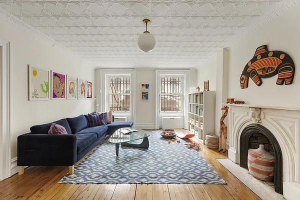 Sold by Compass | media 14