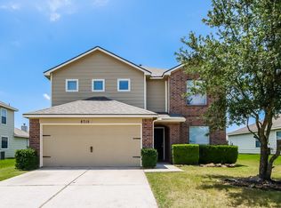 8715 Sunset Pond Dr, Tomball, TX 77375