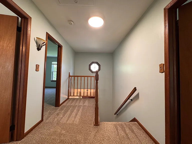 1739 Wendy Ln — Photo 28