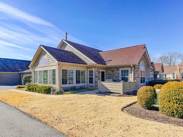 7831 Eastmont Ln, Cordova, TN 38016