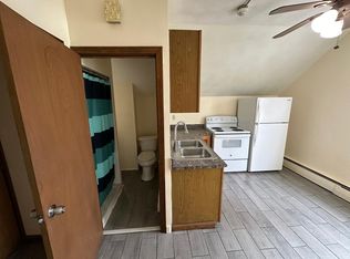 585 Forbes St #C, Riverside, RI 02915