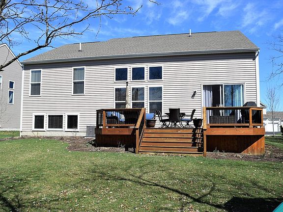 2nd image of 627 Arabian Cir