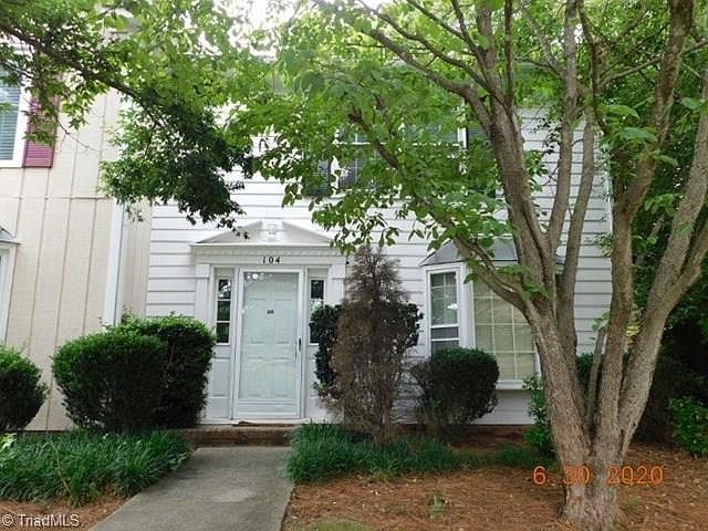 1st image of 901 Shelby Dr APT 104