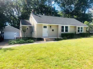 159 Summit Ave, Ramsey, NJ 07446