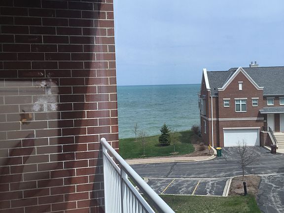 5th image of 3872 S Lake Dr #228