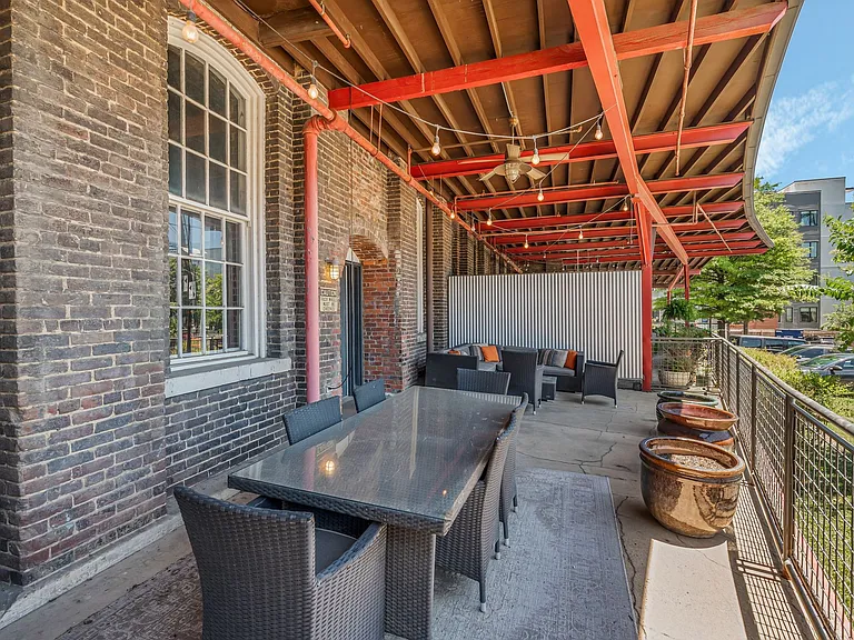 1400 Rosa L Parks Blvd #112 — Photo 46