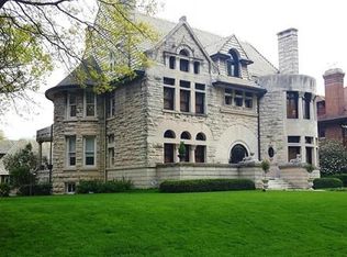 10 Washington Ter, Saint Louis, MO 63112