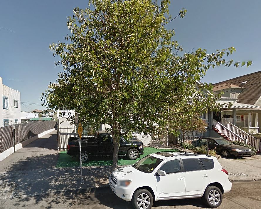 2nd image of 678 37th St APT 10