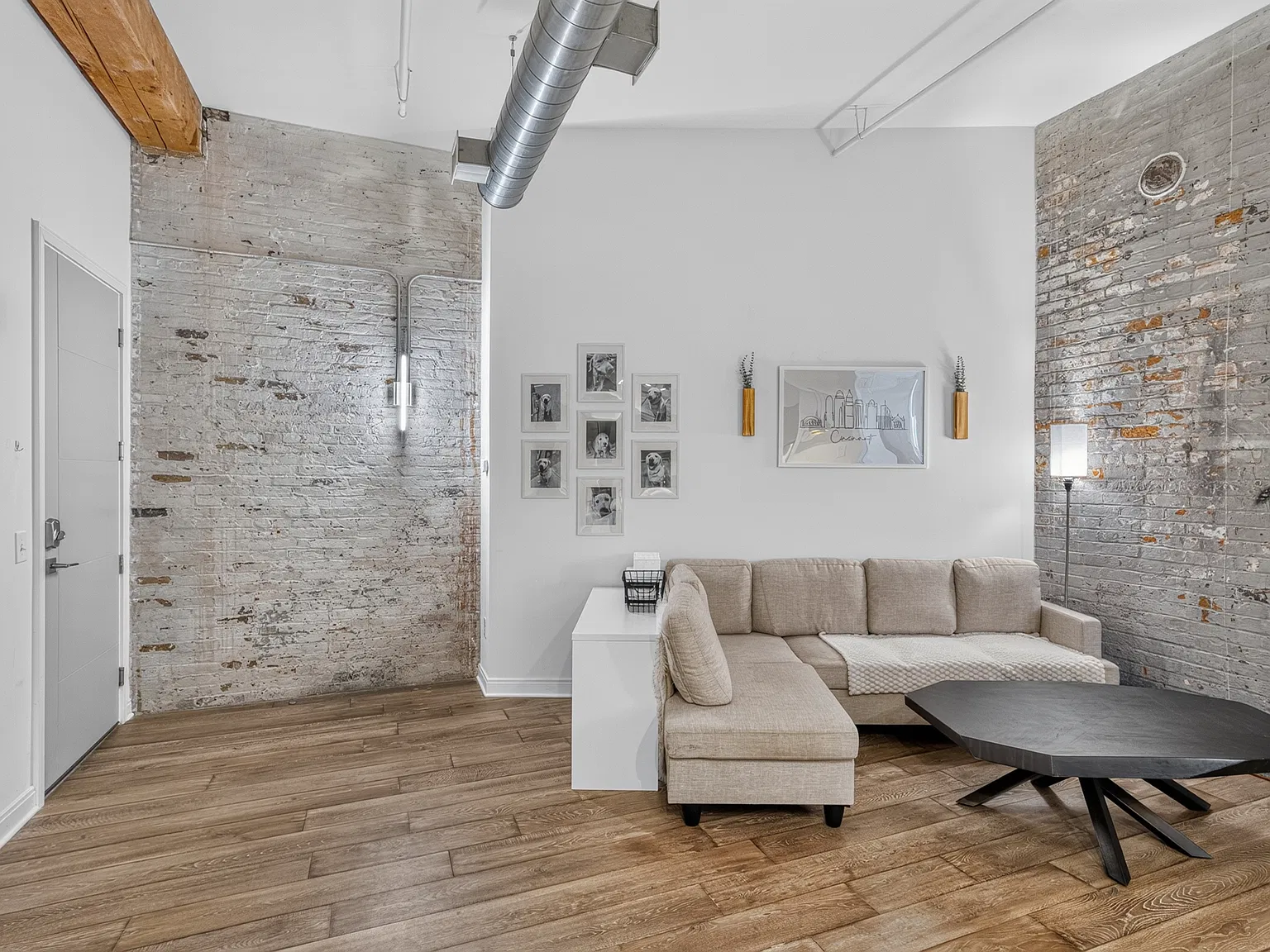 1 bed, 722 sqft, $1,475 — Photo 3