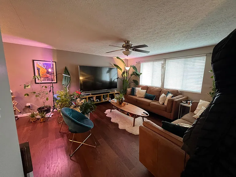 3951 Farm Brook Ln — Photo 6