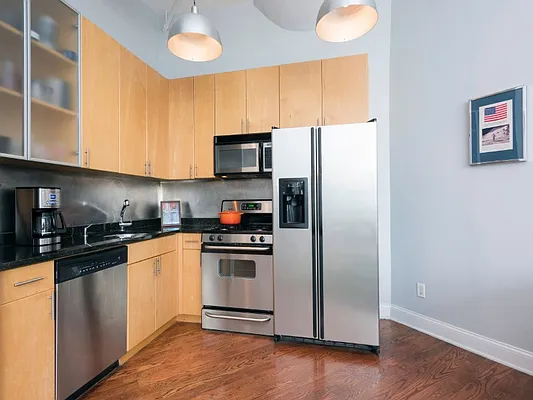 Sold by Sotheby's International Realty | media 13