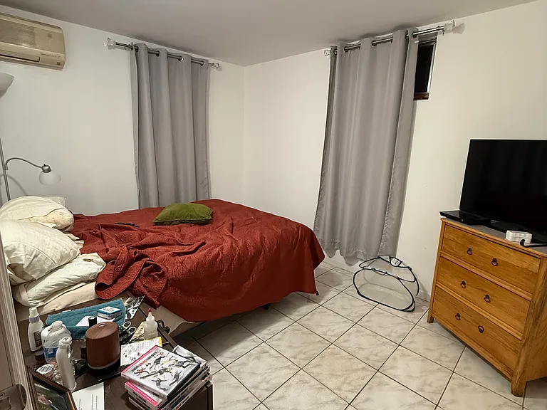 Ryan St — Photo 5