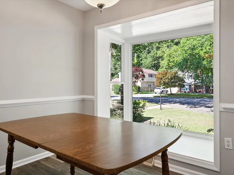 112 Leslie Dr — Photo 20