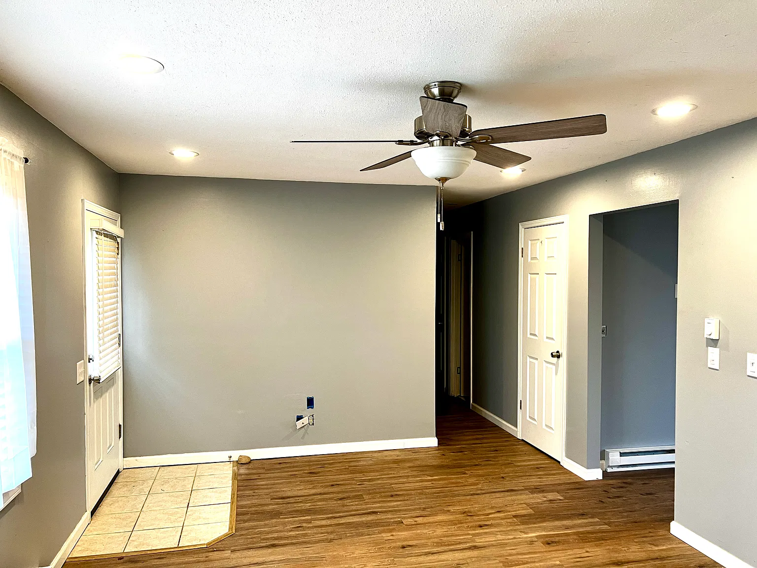 3 bed, 1040 sqft, $1,600 — Photo 4