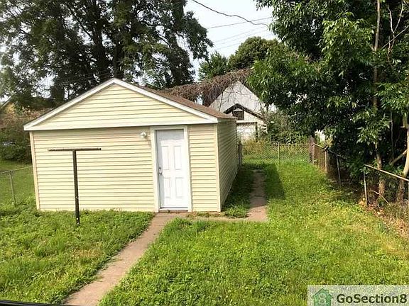 5th image of 23 E Alexis St