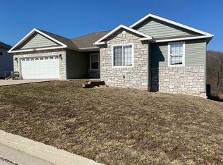 133 Creek View Dr, Saint Robert, MO 65584