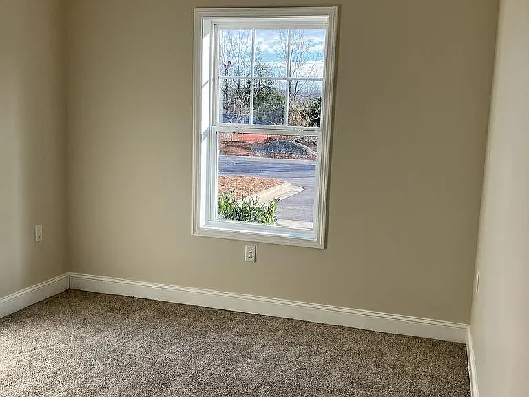 111 Maple Grove Ln #202 — Photo 13