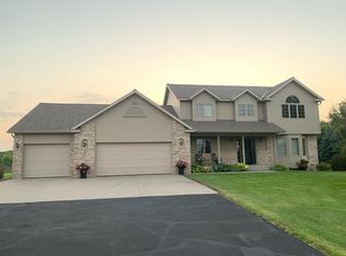 23011 Turtle Creek Cir, Cold Spring, MN 56320