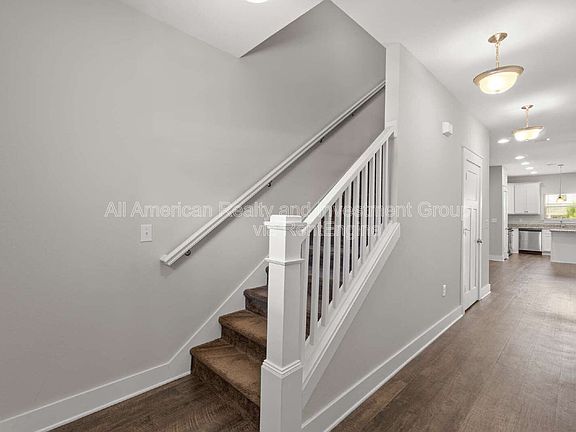 5th image of 400 Mattie M Kelly Blvd