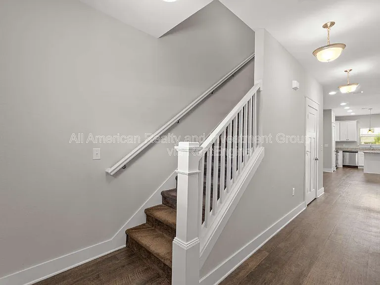 400 Mattie M Kelly Blvd — Photo 5