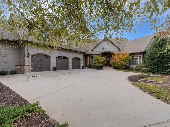 84 Eagle Rock Rd, Landrum, SC 29356