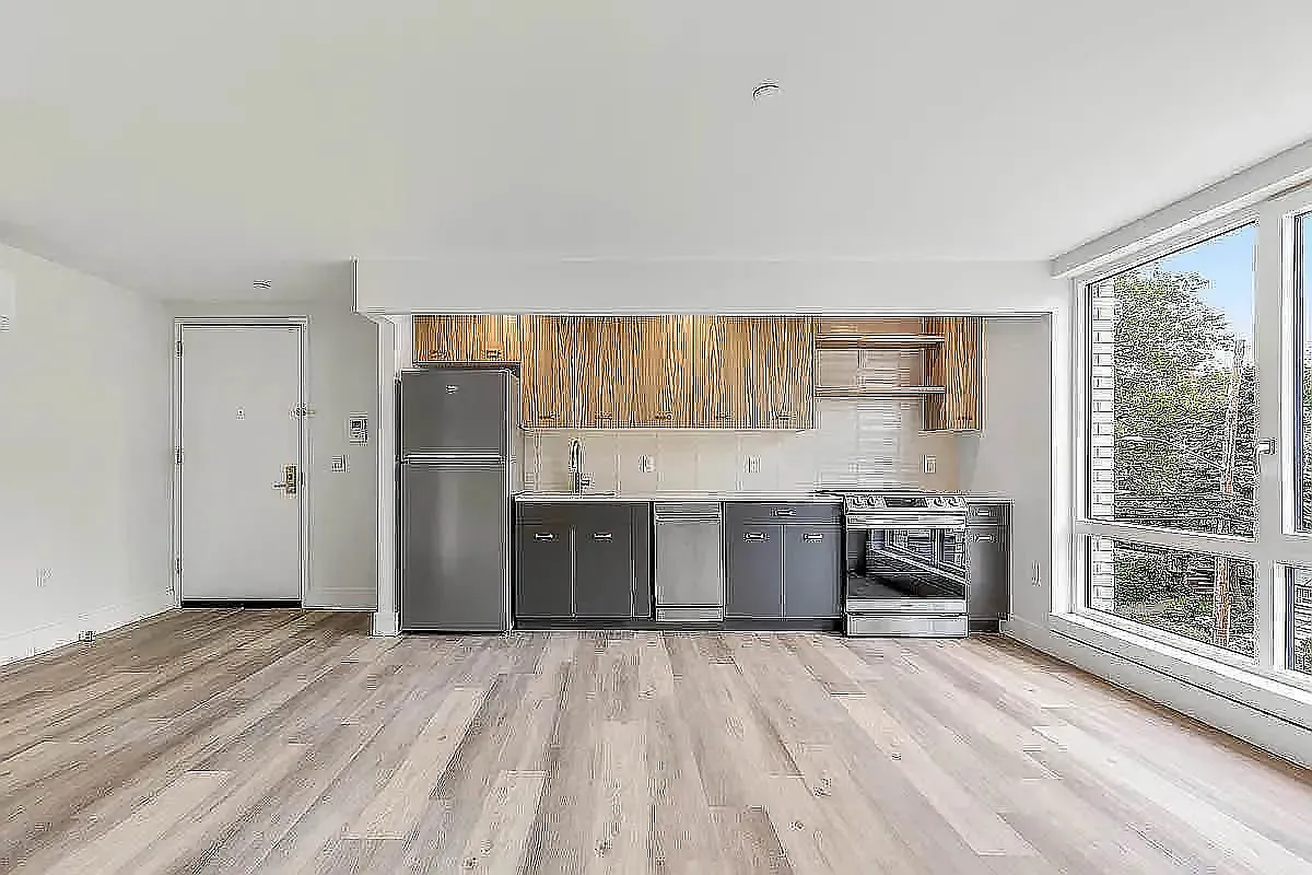 3333 Giles Avenue — Photo 3