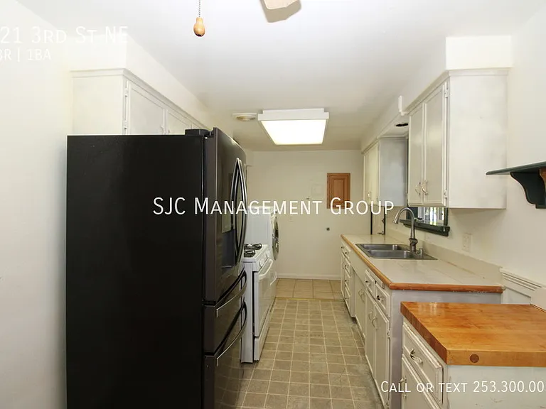 421 3rd St NE — Photo 10
