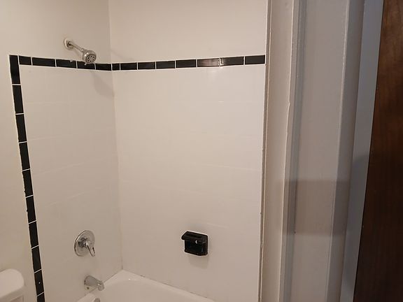 5th image of 344 W 145th St #2A