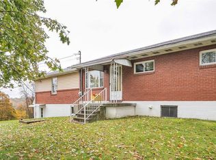 1738 Old Leechburg Rd, New Kensington, PA 15068