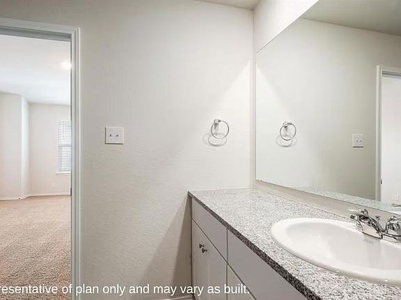 4th image of 2838 Goodwin Ln