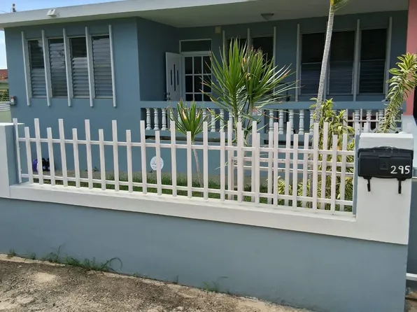 295 Avenue Lulio E, Isabela, PR 00662