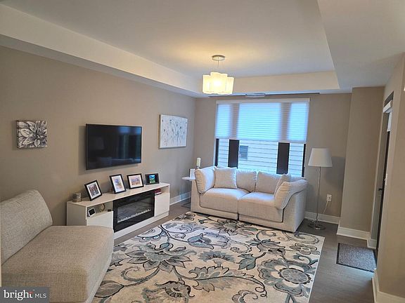 3rd image of 8302 Woodmont Ave APT 203