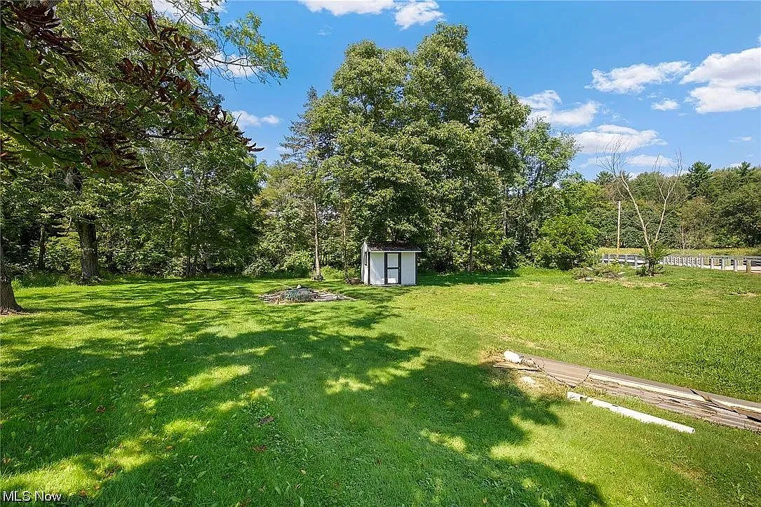 2 bed, 900 sqft, $1,400 — Photo 2