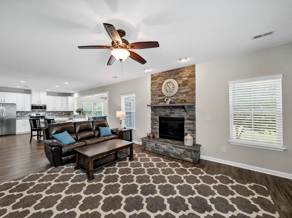561 Newton Rd, Irmo, SC 29063