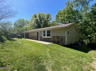 10800 Dogwood Rd, Knoxville, TN 37931