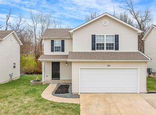 54 Saddleback Ridge Dr, Winfield, MO 63389