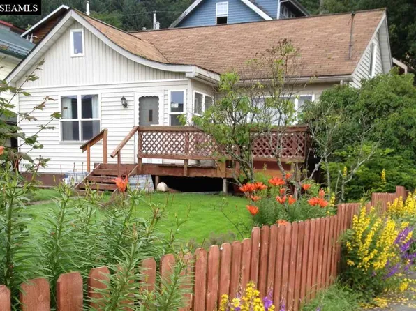 1624 Glacier Ave, Juneau, AK 99801